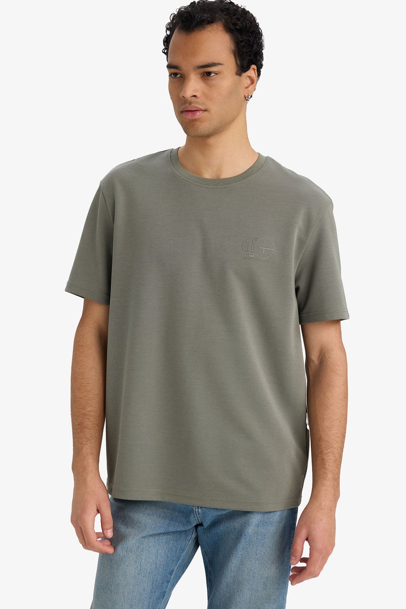 DeFacto Green Man Regular Fit Crew Neck Short Sleeve T-Shirt Casual - Image 3